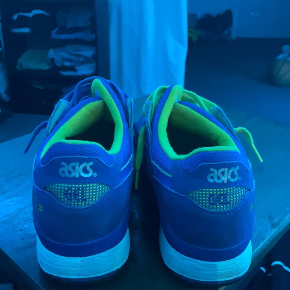 Asics - Picture 3 of 4